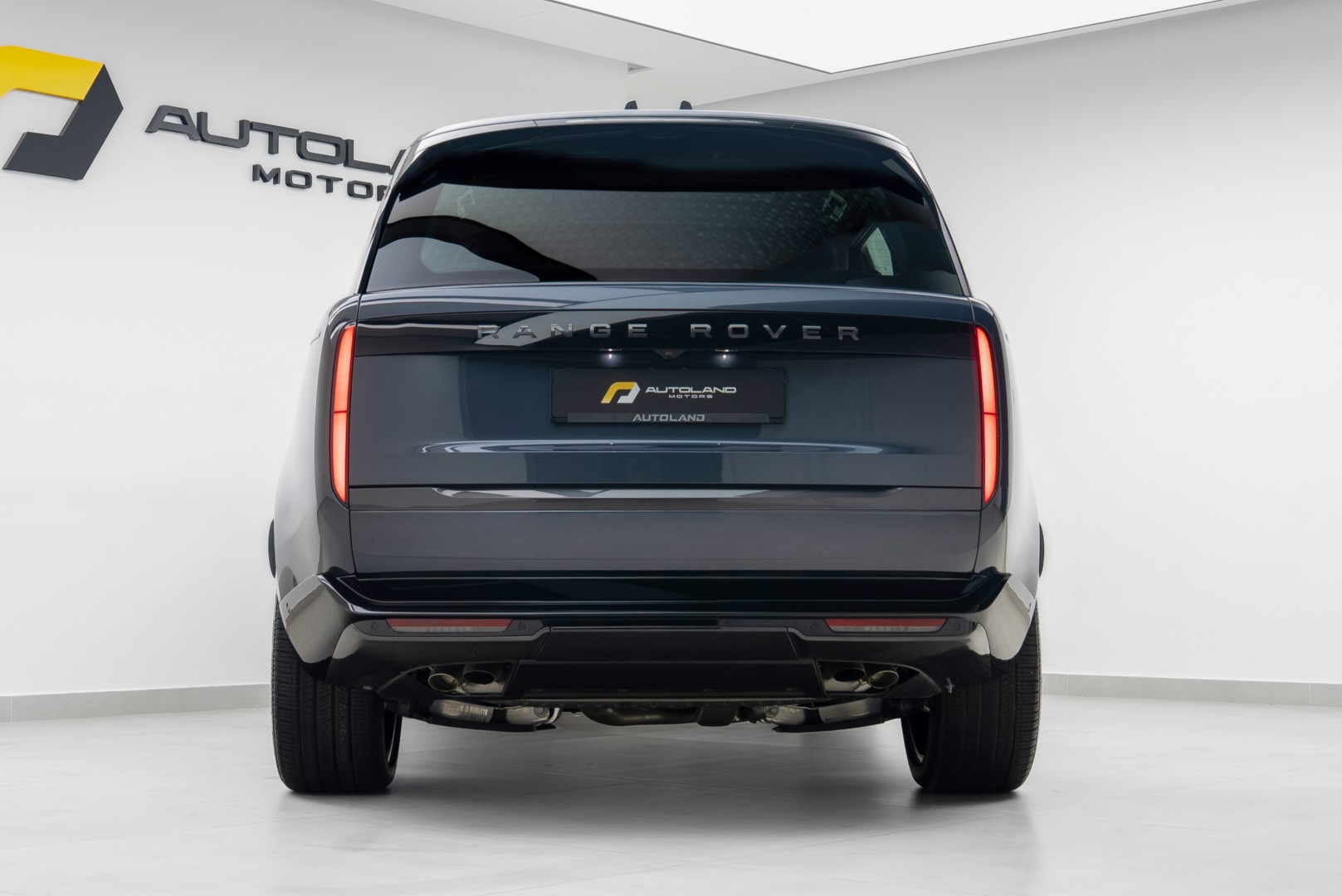 2025 RANGE ROVER P530 AUTOBIOGRAPHY LWB | MAIN DEALER WARRANTY 5 YEARS